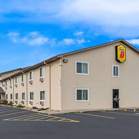 Super 8 By Wyndham Council Bluffs Ia Omaha Ne Area Exterior foto