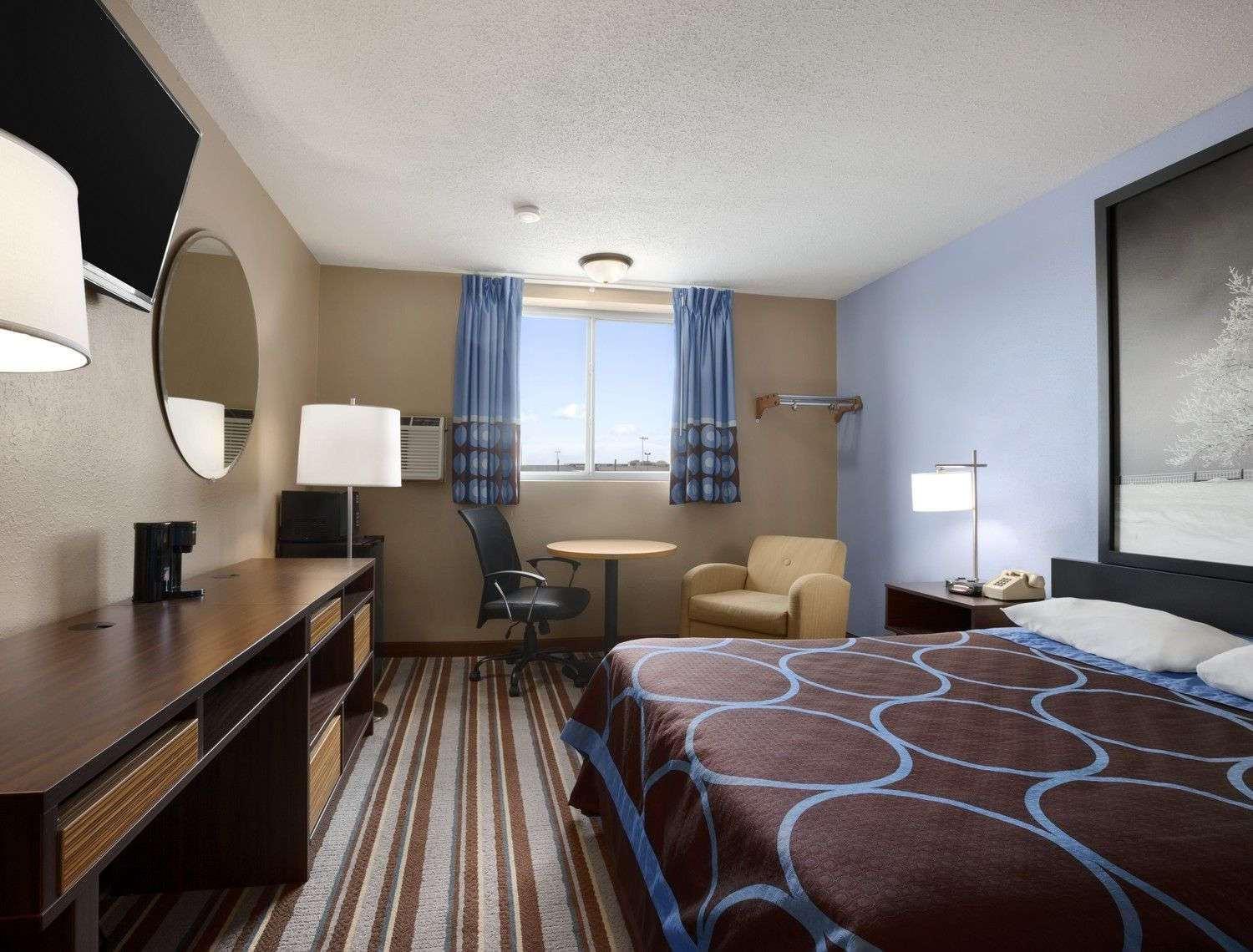 Super 8 By Wyndham Council Bluffs Ia Omaha Ne Area Exterior foto